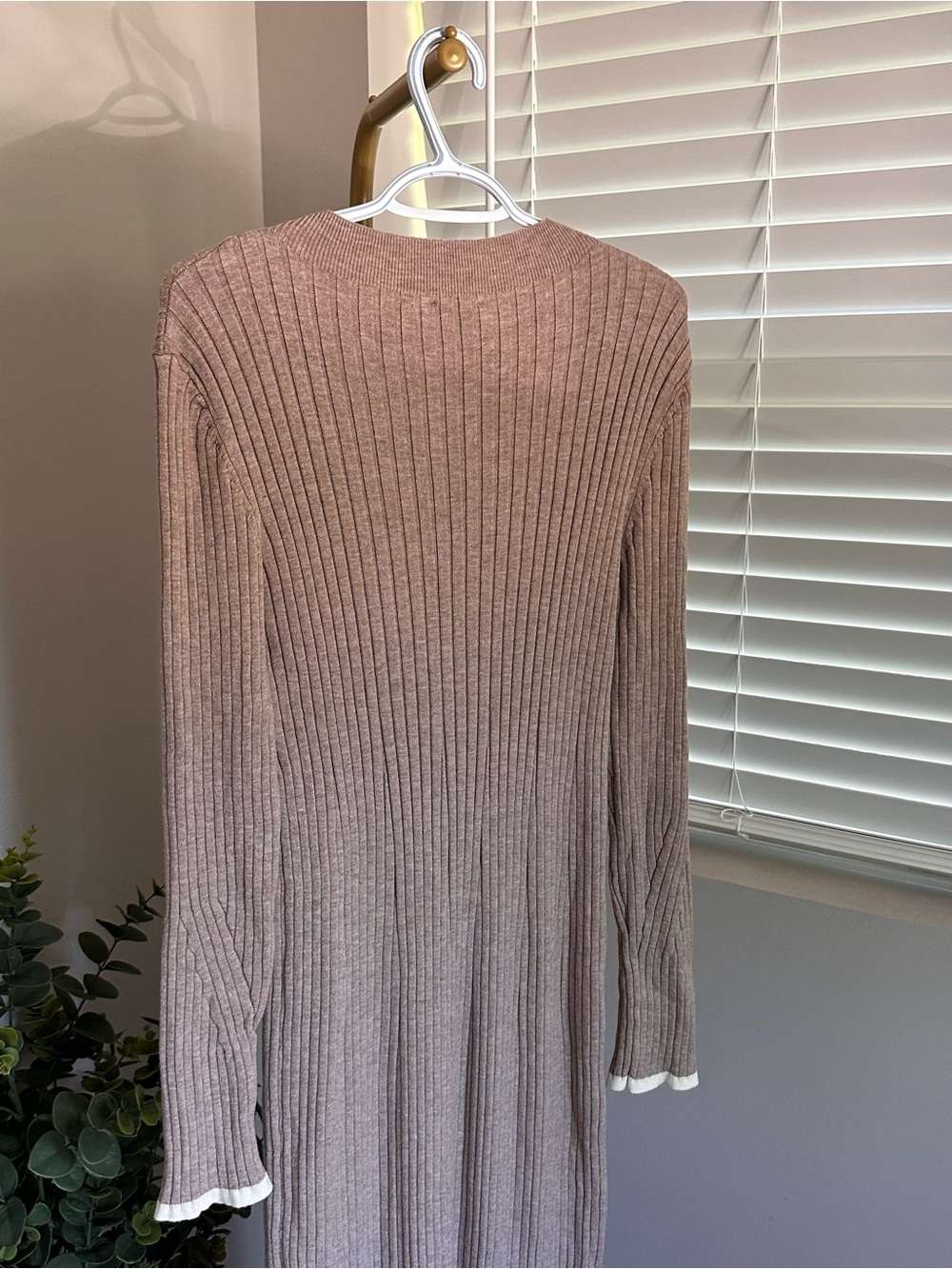 Varley Ribbed Knit Midi Dress - Picture 5 of 9